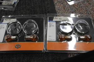 lot 772 image: Lot of (2) Harley-Davidson 69758-05 Motorcycle Bullet Front Turn Signal Trim Ring