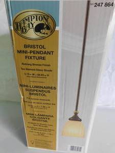 lot 40 image: New Hampton  Bristol mini pendant fixture
