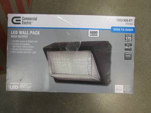 lot 870 image: COMMERCIAL ELECTRIC Powerwall Commercial 450-Watt Equivalent Integrated Outdoor LED Wall Pack, 6800 Lumens, Dusk to Dawn Security Light (OPEN BOX)