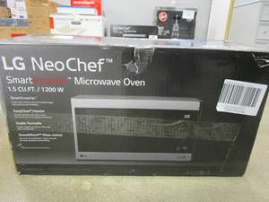lot 783 image: LG NeoChef 1.5 cu. ft. Countertop Microwave in Stainless Steel with Smart Inverter (OPEN BOX)