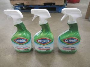 lot 893 image: (3) Bottles of Clorox 32 Oz Cleaner  Bleach - NEW