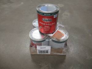 lot 905 image: (4) 1Qt Glidden Premium Interior Paint  Primer, Semi-Gloss Finish, Base 3 (Must be tinted), GLN6413N - NEW