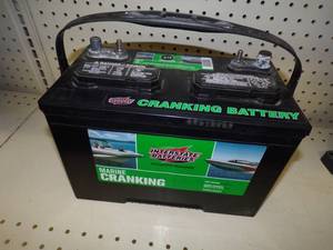 lot 15 image: Interstate Marine Cranking Battery