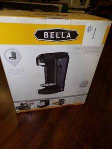 lot 19 image: Bella Coffee Maker still in box