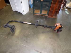 lot 49 image: Remington String Trimmer