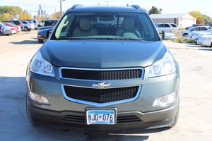 2011 Chevrolet Traverse LT AWD - 2 Owners -