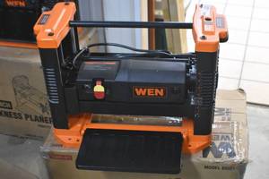 Thickness Planer