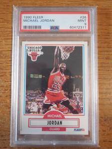 lot 170 image: PSA 9 1990 Fleer Michael Jordan #26