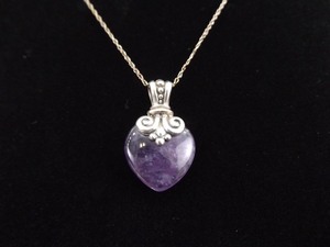 lot 7 image: .925 Sterling Silver Amethyst Heart Pendant Necklace