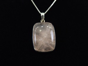 lot 13 image: .925 Sterling Silver Rose Quartz Cabochon Pendant Necklace