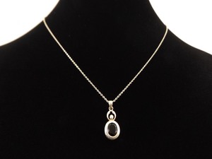 lot 16 image: .925 Sterling Silver Oval Cut Garnet Pendant Necklace