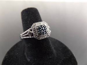 lot 36 image: .925 Sterling Silver Sapphire Crystal Ring Size 7