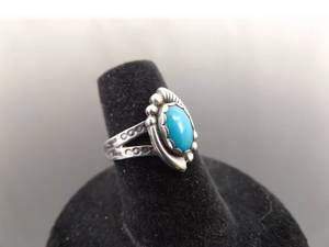 lot 44 image: .925 Sterling Silver Navajo Sleeping Beauty Turquoise Cabochon Ring Size 6.25