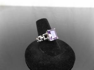 lot 51 image: .925 Sterling Silver Square Cut Amethyst Crystal Ring Size 8