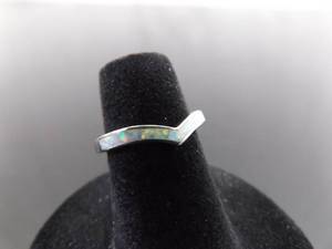 lot 73 image: .925 Sterling Silver Inlayed Opal Ring Size 4.5