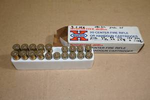 lot 77 image: 9 Reloaded .44 Rem Mag 240 Gr HSP Ammo - Plus 10 Empty Casings
