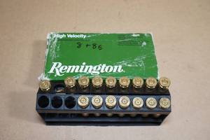 lot 90 image: 8 Remington High Velocity .243 Win 100 Gr Core-Lokt PSP Ammo - Plus 8 Empty Casings