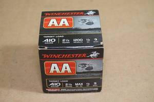 lot 112 image: 25 Winchester AA .410 Gauge 2-12 9 Shot Shotshells