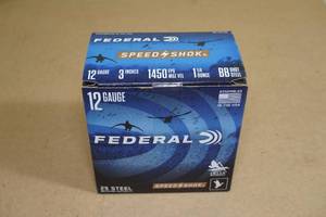 lot 117 image: 25 Federal Speed Shok 12 Gauge 3 Steel BB Shot Shotshells