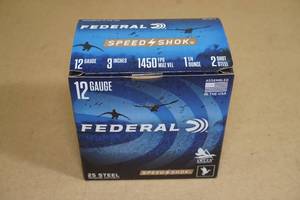 lot 118 image: 25 Federal Speed Shok 12 Gauge 3 2 Steel Shot Shotshells