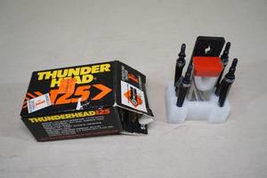 lot 172 image: Thunder Head 125 Gr Broadheads