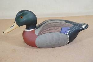 lot 190 image: Vintage Hornick Bros Handmade Duck Decoy