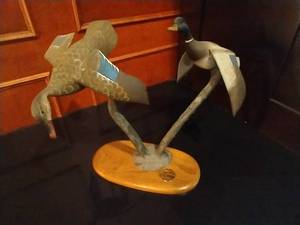 lot 10 image: Ducks Unlimited Special Edition Figurine
