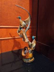 lot 18 image: Ducks Unlimited Porcelain Figurine