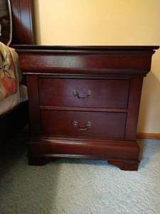lot 152 image: Night Stand