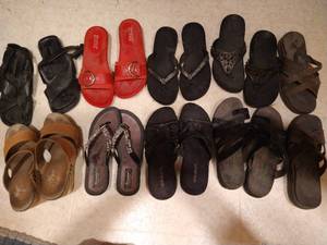 lot 182 image: Womens Sandals Lot