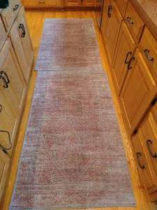 lot 191 image: Kitchen Rugs