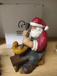 lot 194 image: Ducks Unlimited Kringle Decoy Co Figurine