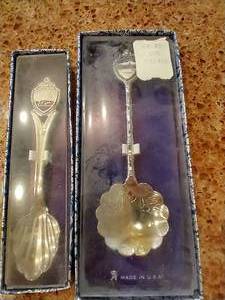 lot 216 image: Two Souvenir Spoons