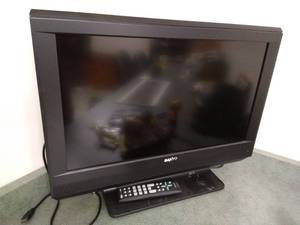 lot 263 image: Sanyo 26 TV
