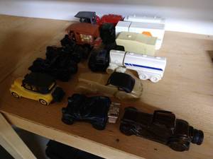 lot 345 image: (13) Avon Cologne Bottles - Cars & Trucks