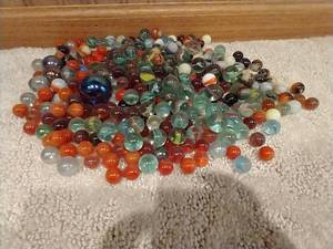 lot 346 image: Full Bag of Marbles