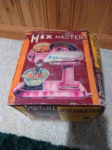 lot 354 image: Vintage Toy Portable Mixmaster With Box