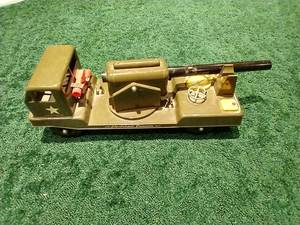 lot 356 image: Vintage Nylint Electronic Cannon Army Truck