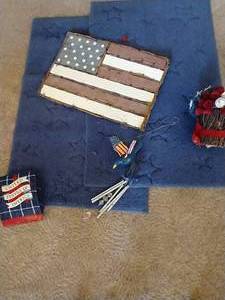 lot 370 image: July 4th Lot