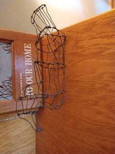 lot 399 image: Wire Form Duck & Ducks Unlimited Welcome Sign