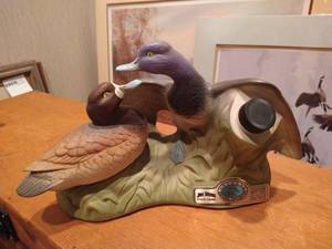lot 492 image: Ducks Unlimited Jim Beam Decanter