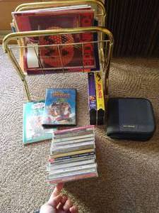 lot 508 image: Magazine Rack, CDs, Etc
