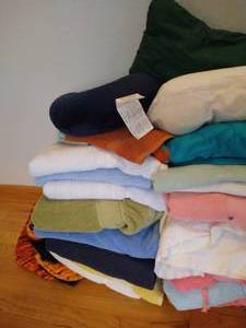 lot 540 image: Misc. Towels, Linens, Glasses, Etc