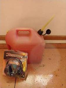 lot 551 image: Gas Can & New Earrcups