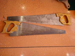 lot 562 image: Hand Saws