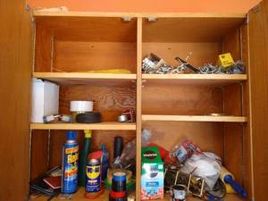 lot 566 image: Cabinet with Contents