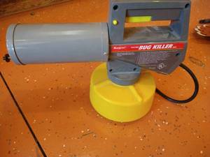 lot 588 image: ElectricBurgess Bug Killer Sprayer