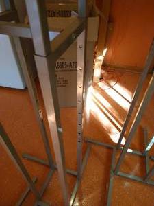 lot 610 image: Metal Clothing Rack