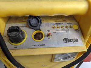 Vector Rechargeable 12V DC Power Supply