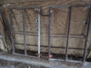 Pair gates, 29W plus hinge, 46H o...